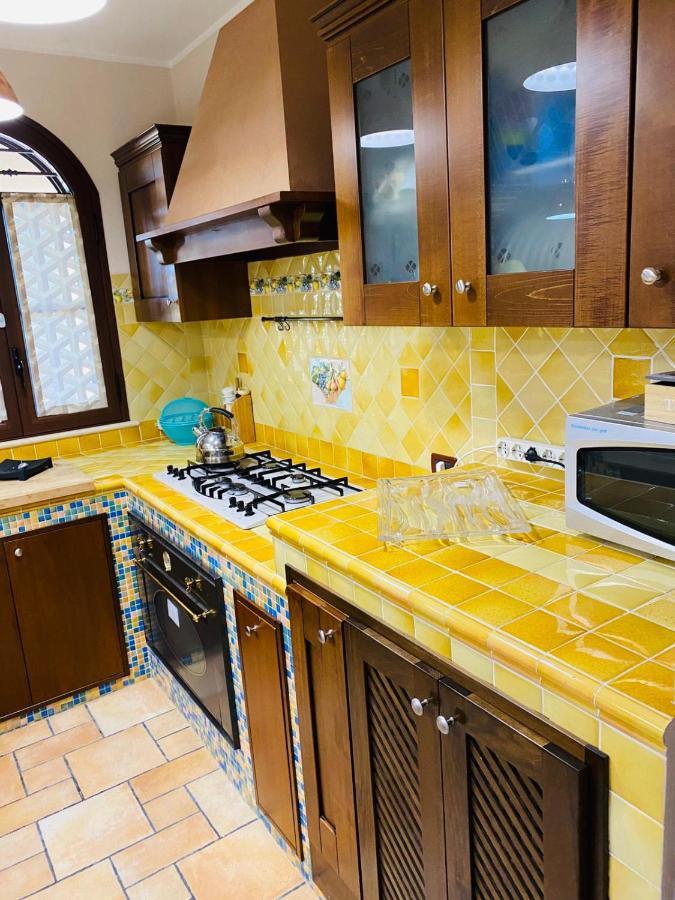 Villa Grisi Partinico Eksteriør billede